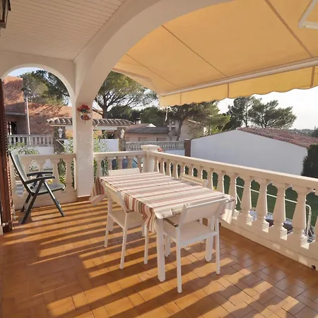 Casa Tranquila Con Gran Jardin - Hisp-7-89 Villa