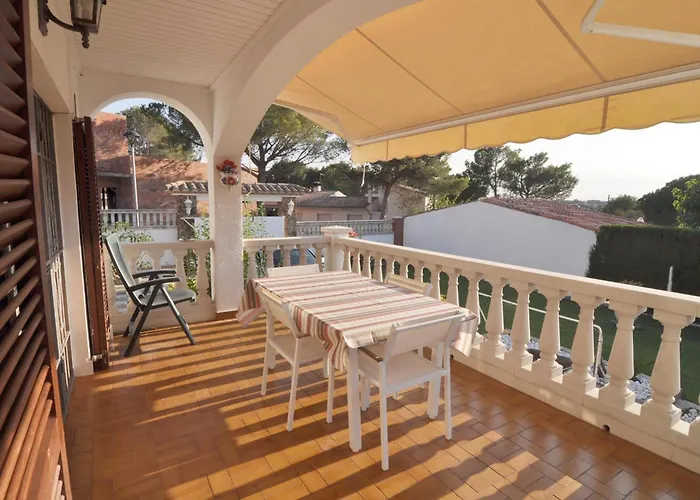 Casa Tranquila Con Gran Jardin - Hisp-7-89 Villa