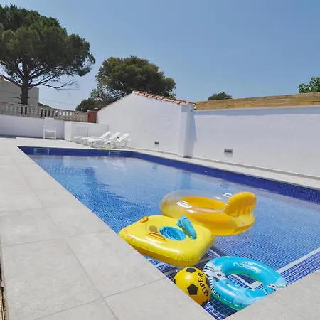 Casa Tranquila Con Gran Jardin - Hisp-7-89 Villa Torroella de Montgrí